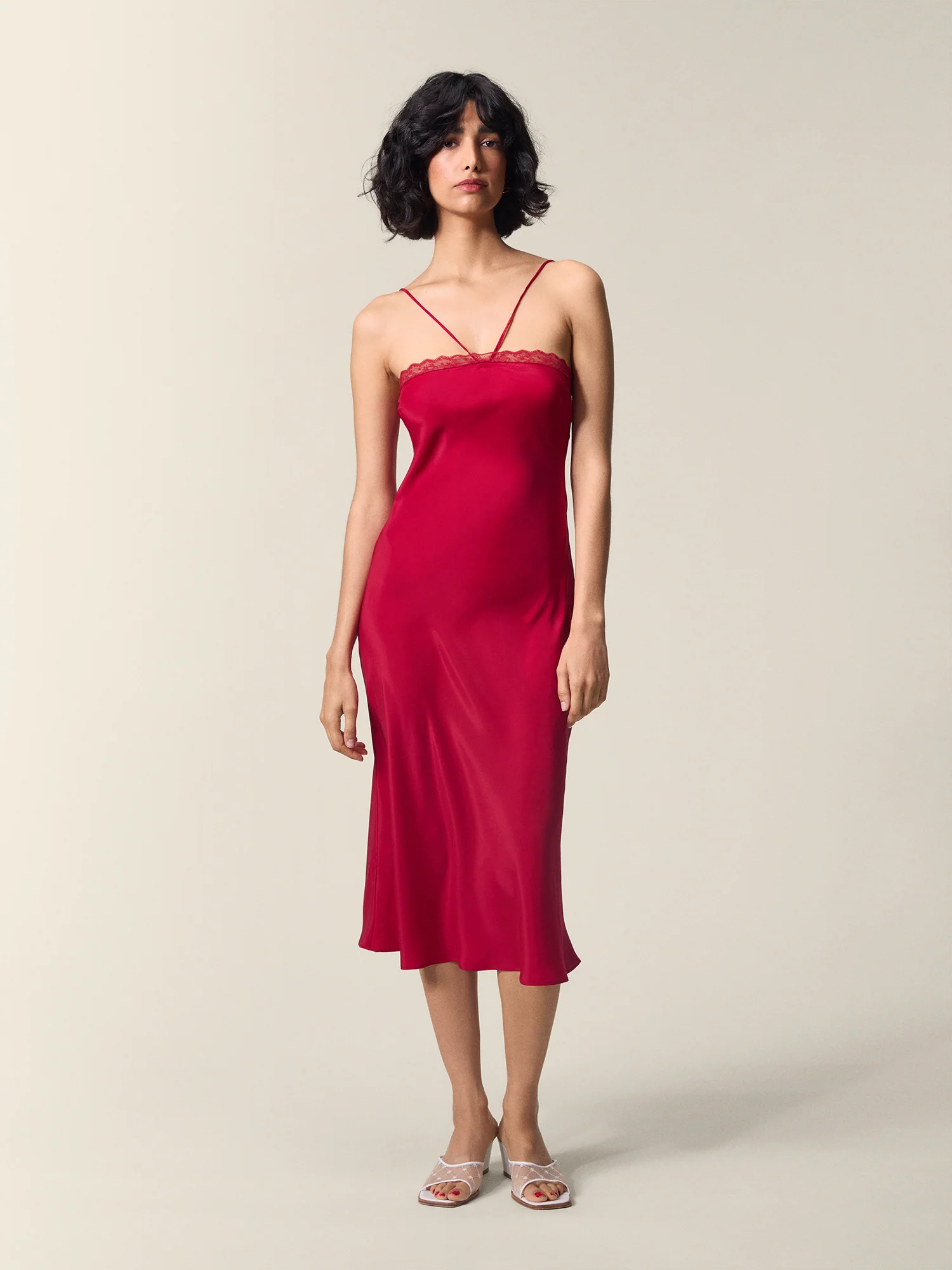 Robe IRENA