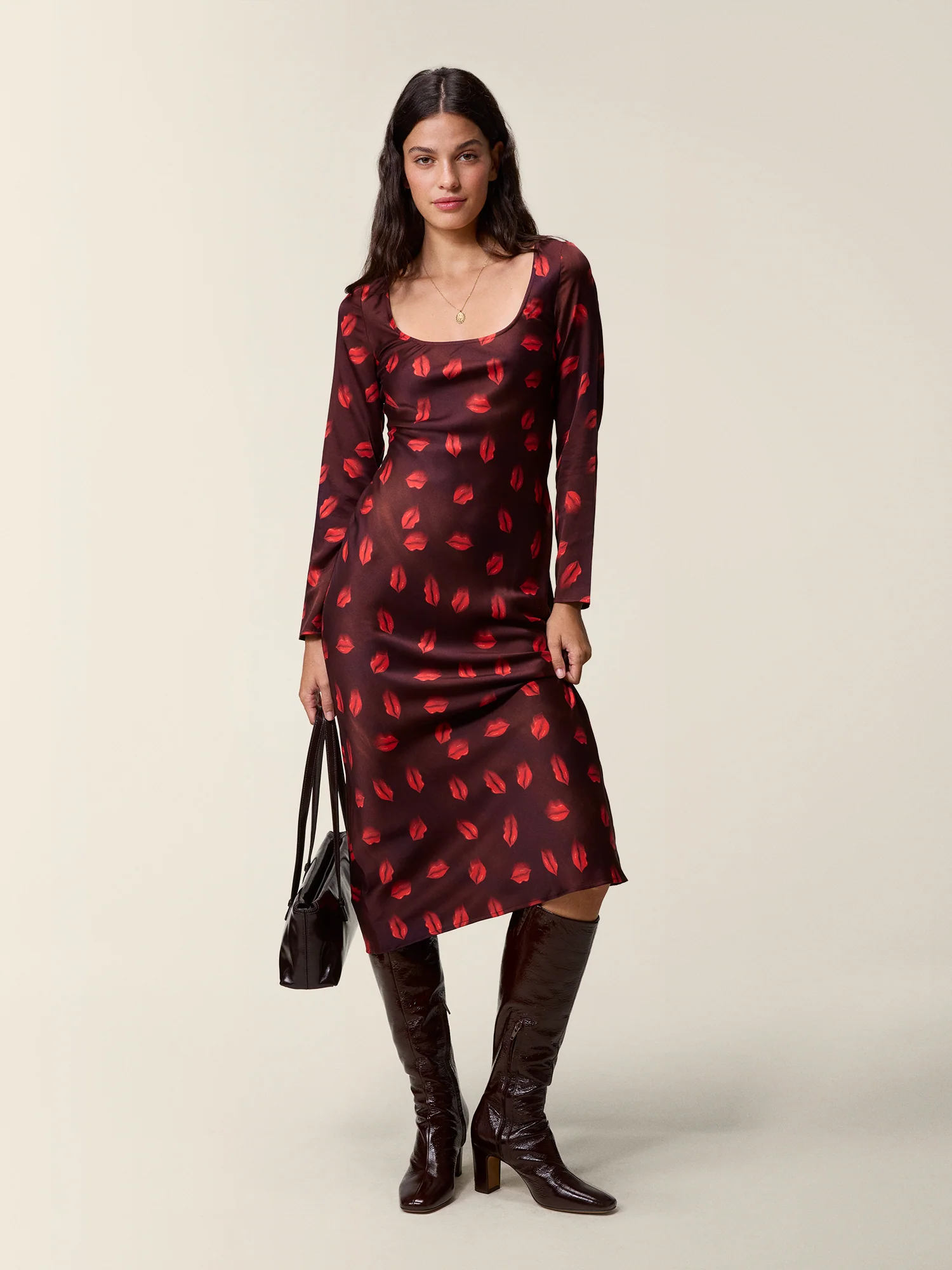 Robe THERESE